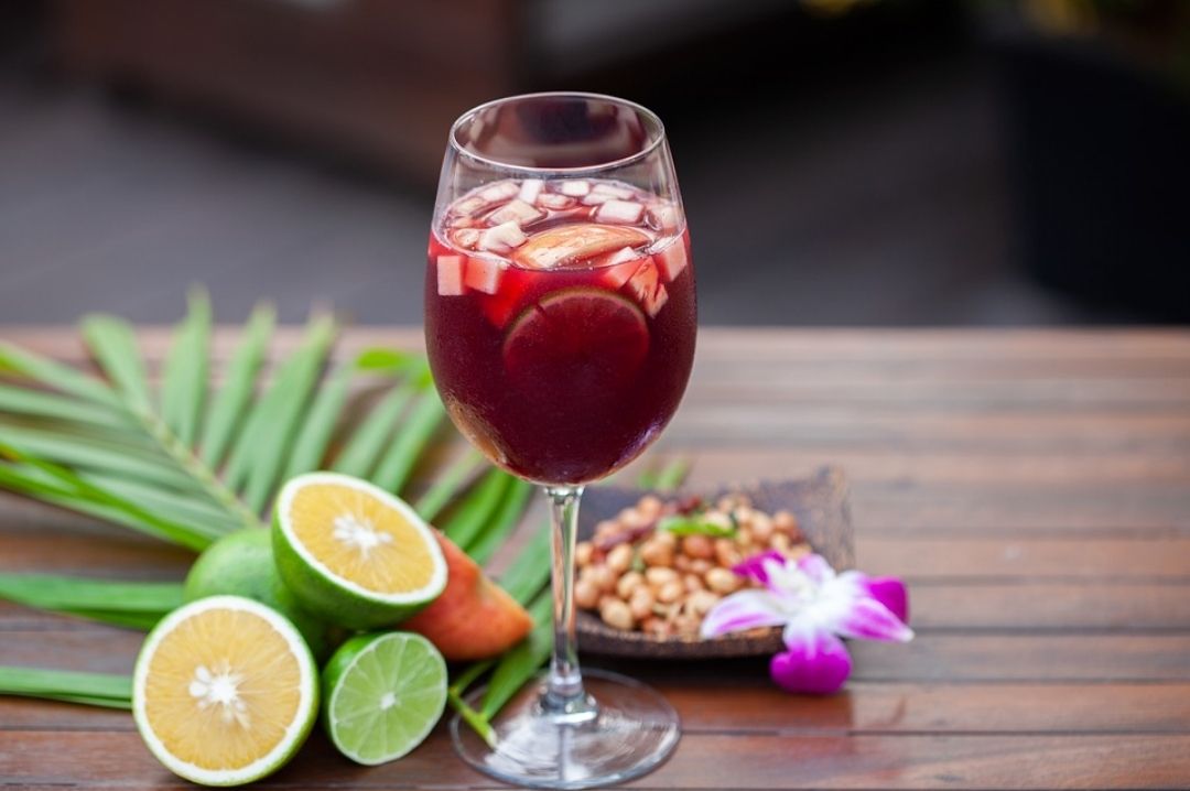 sangria wine glass