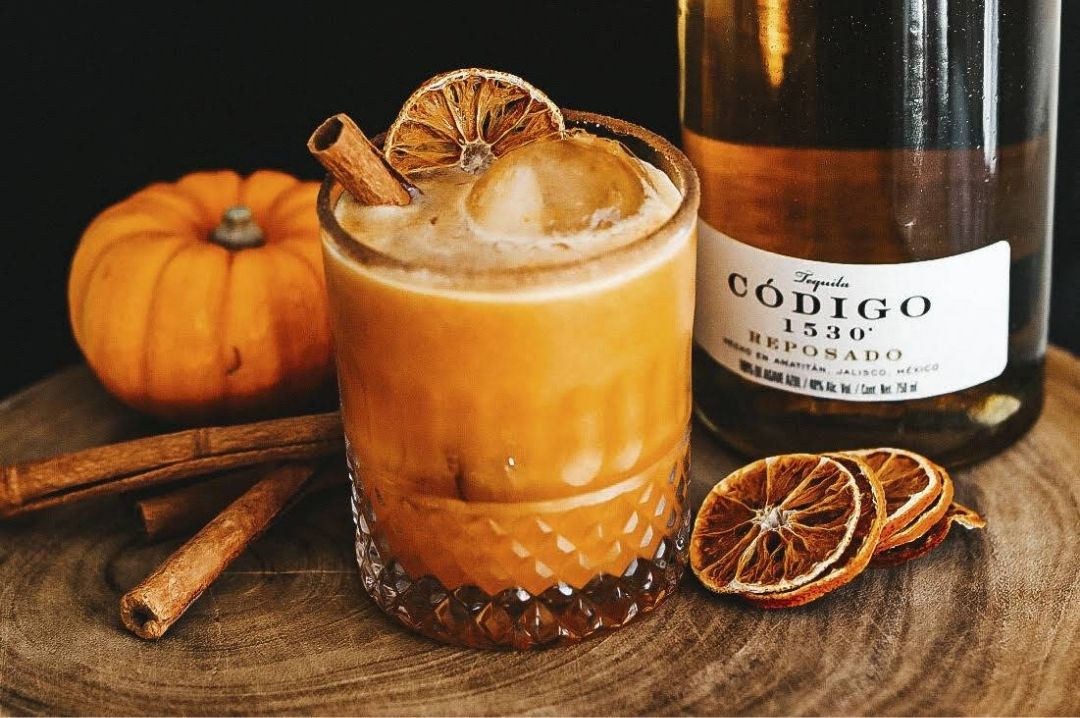 pumpkinmargarita halloweencocktails